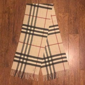Giant-checked Burberry 100% Cashmere Scarf
